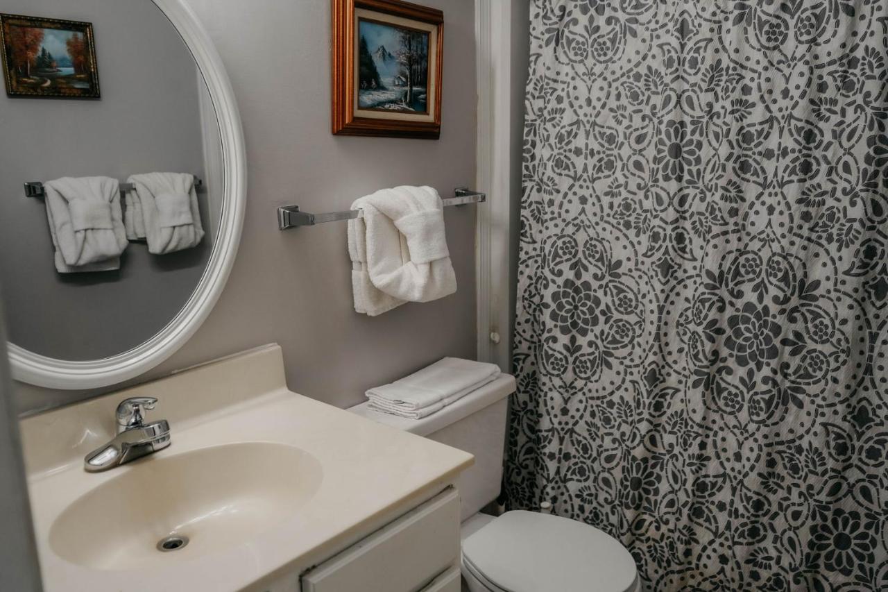 Smoky Mountains Studio With Balcony Gatlinburg Bagian luar foto