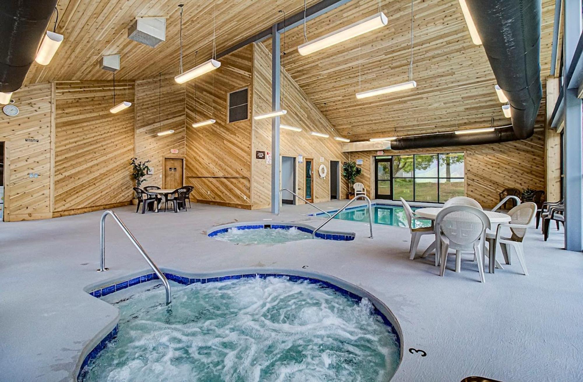 Smoky Mountains Studio With Balcony Gatlinburg Bagian luar foto